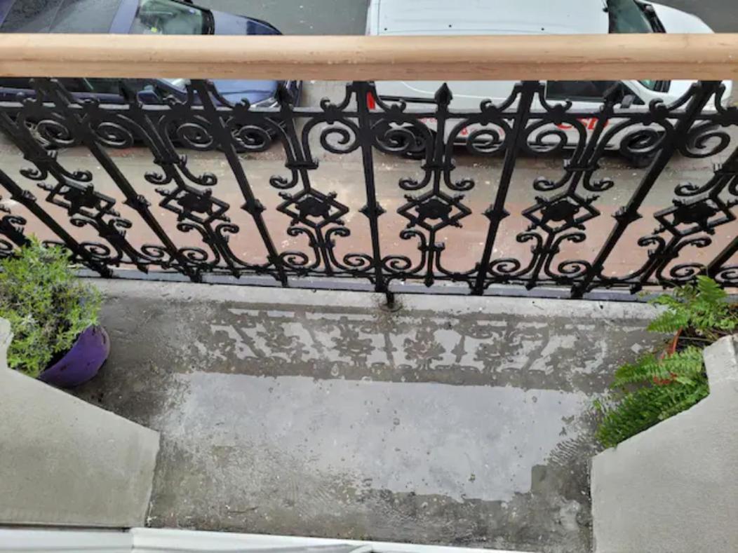 Brand New Iris Room With Private Bathroom And Balcony Brüsszel Kültér fotó