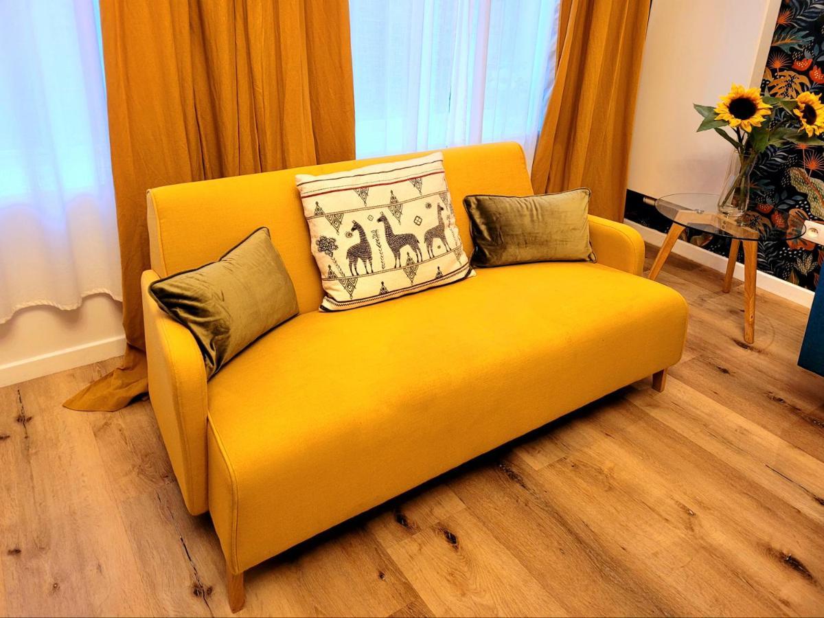 Brand New Iris Room With Private Bathroom And Balcony Brüsszel Kültér fotó